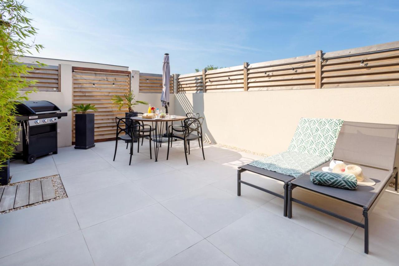 L'Entre Deux-Suite Romantique - Jacuzzi Privatif - Clim Reversible - Wifi Le Somail Exterior foto